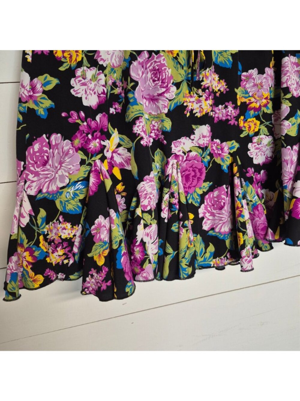 Jodiel Women's Floral Black & Purple Skort With Pleated Hem & Drawstring Waist - Picture 3 of 6